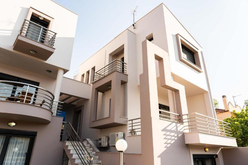 Venetia Luxury Villa Nea Iraklitsa Buitenkant foto