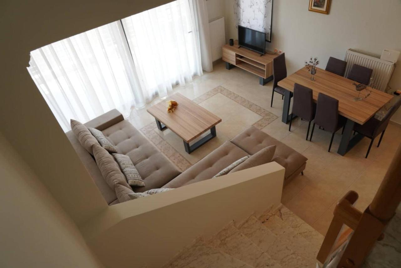 Venetia Luxury Villa Nea Iraklitsa Buitenkant foto