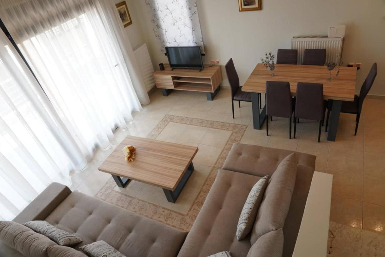 Venetia Luxury Villa Nea Iraklitsa Buitenkant foto