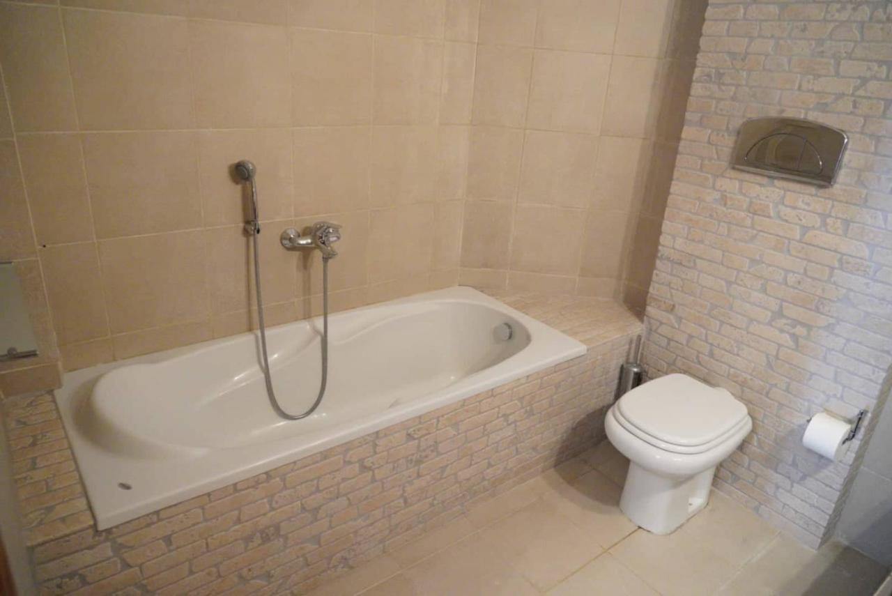 Venetia Luxury Villa Nea Iraklitsa Buitenkant foto